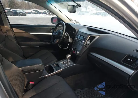 2011 Subaru Outback 2.5I Premium из США, поврежденный, VIN 4S4BRBCC8B3438438